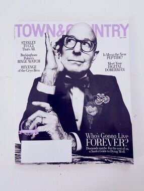 🍭7/$15 Town & Country Magazine May 2026 Stanley Tucci